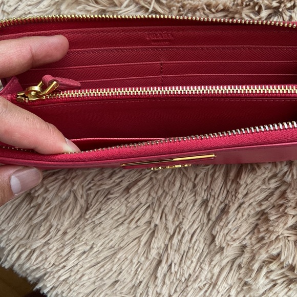 Pink prada original - Picture 6 of 7